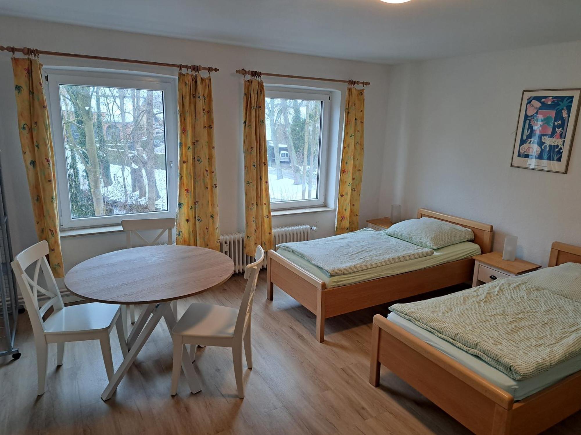 בארמשטאדט Apartmenthaus Hartl מראה חיצוני תמונה
