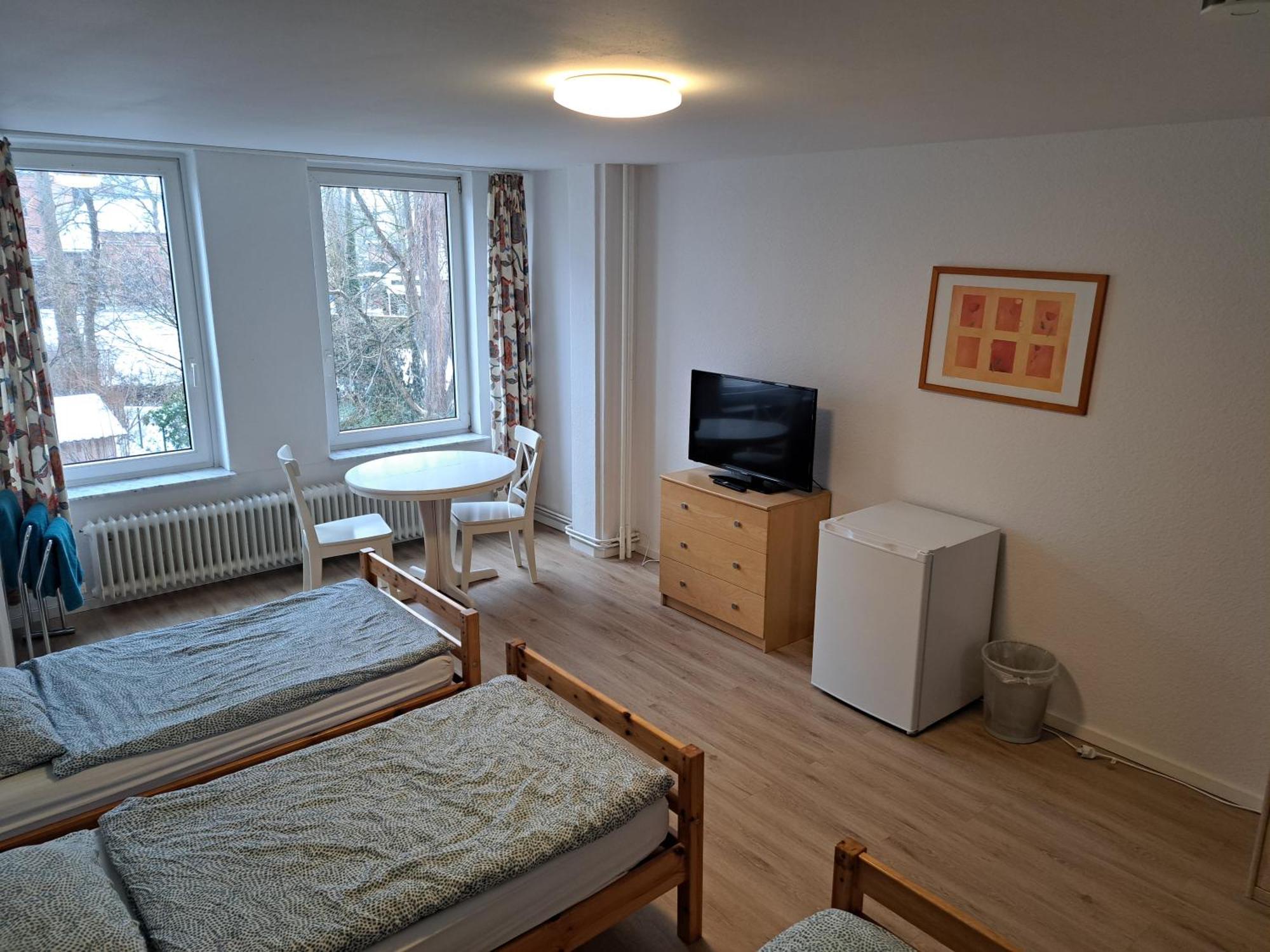 בארמשטאדט Apartmenthaus Hartl מראה חיצוני תמונה
